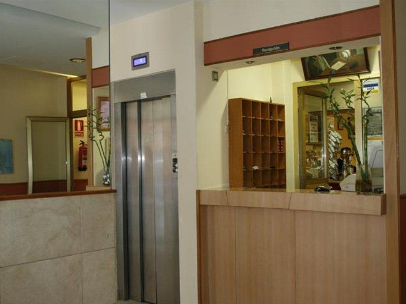 Hostal Liste Station A Coruña Exterior foto
